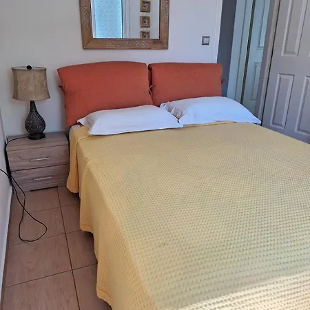 House By The Sea Kalamáki