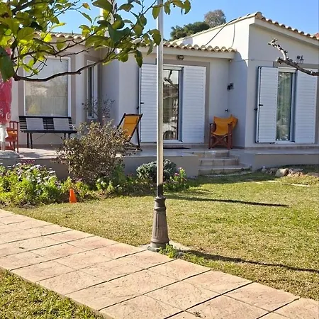 Semesterbostad House By The Sea *