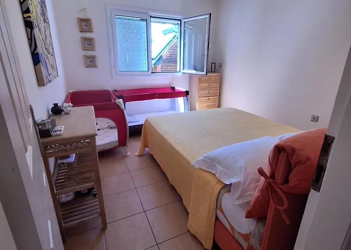 House By The Sea * Kalamáki