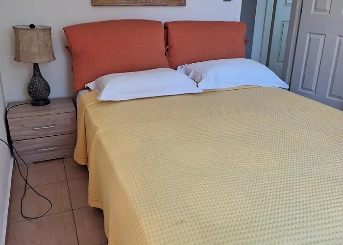 House By The Sea Kalamáki