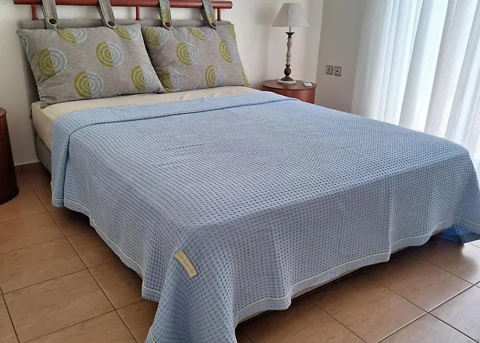 House By The Sea בית נופש